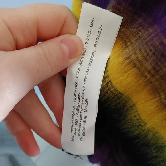 Zara | fuzzy textured tee - Picture 5 of 5